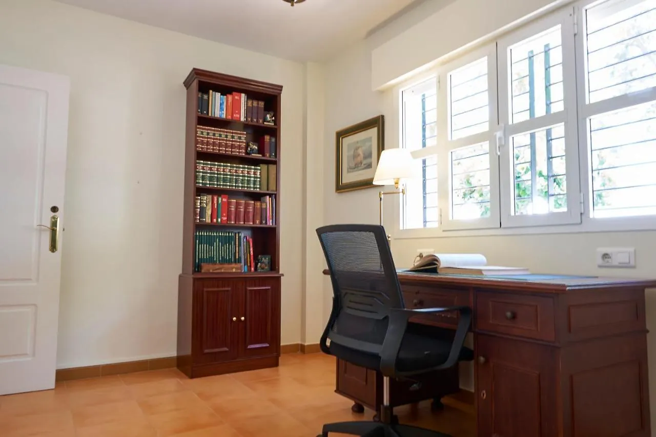 Relax, Family, Telecommuting & Private Pool By Mellow Velez Malaga Holiday home